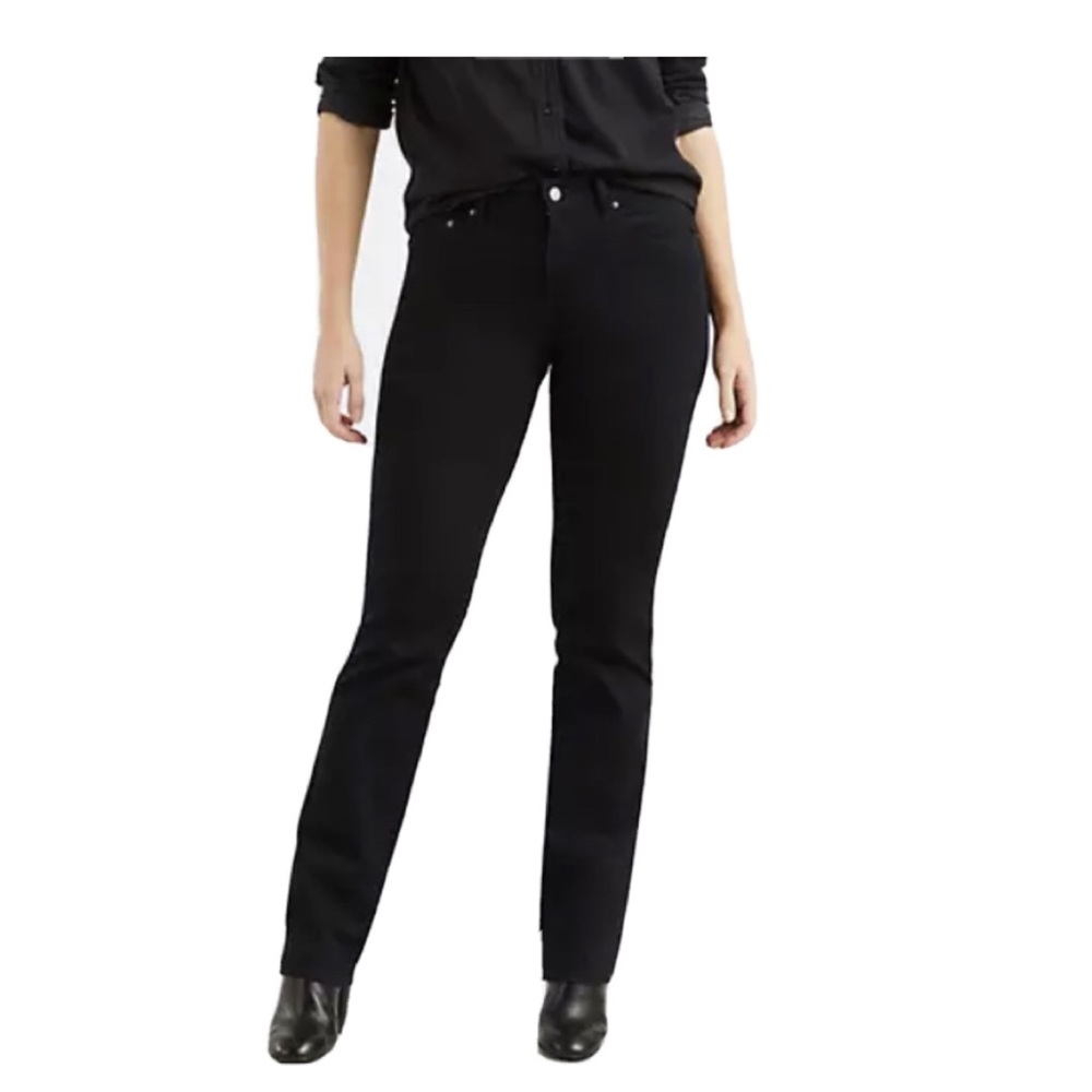 NWT Levi’s 505 Straight Jeans Mid Rise